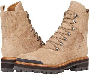 Marc Fisher LTD Izzie 2 Lug boots Natural Suede Faux Alligator embossed Size 10